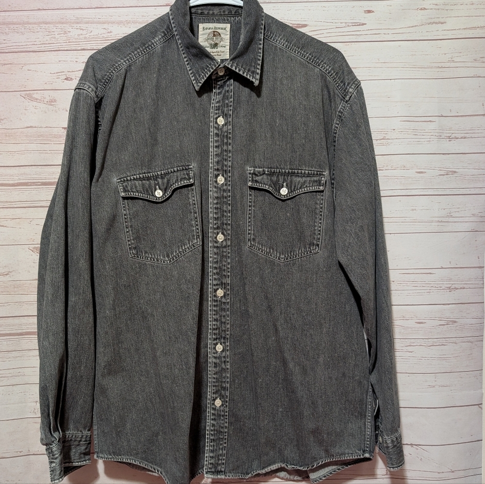 Vintage Banana Republic Charcoal Button-Up Denim Jean Shirt 90s VTG